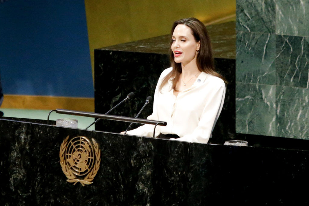 Angelina Jolie, Soy Positivo