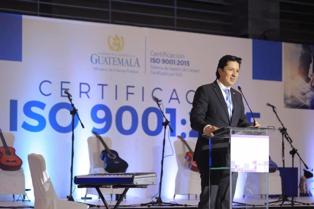 Ministerio de Finanzas obtiene ISO 9001