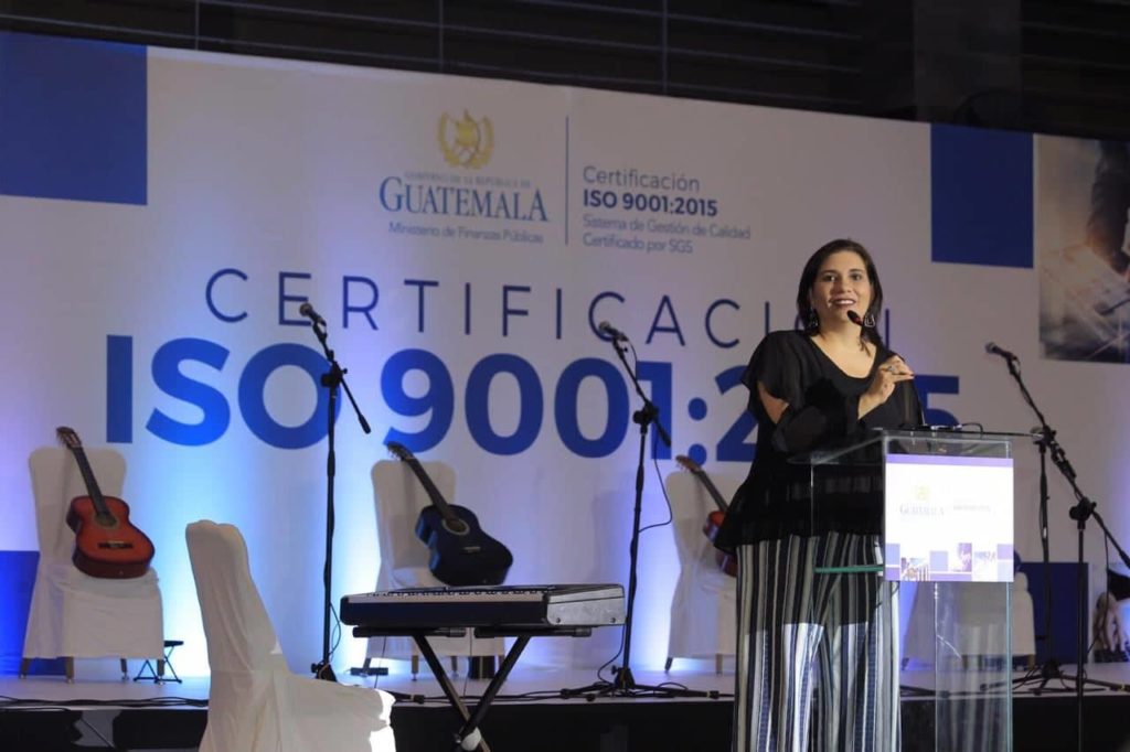 Ministerio de Finanzas obtiene ISO 9001