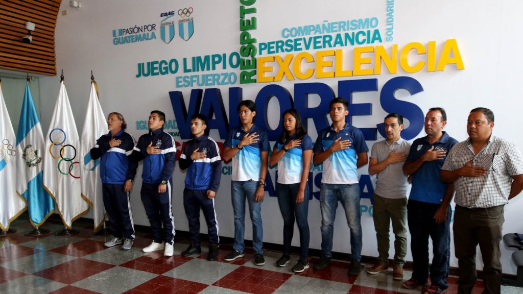 Triatlón guatemalteco rumbo a Costa Rica