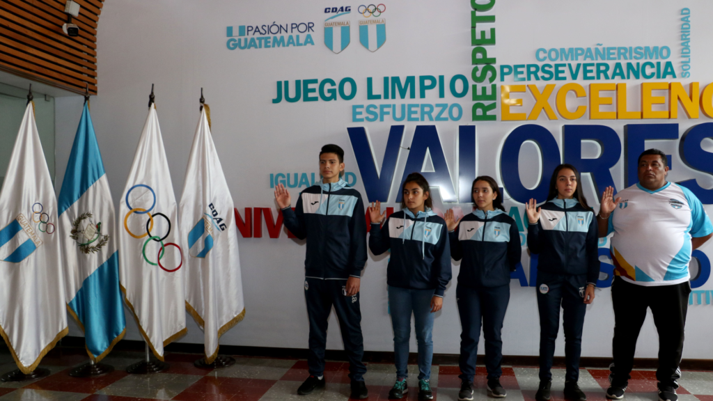 Esgrimistas nacionales listos para un nuevo reto