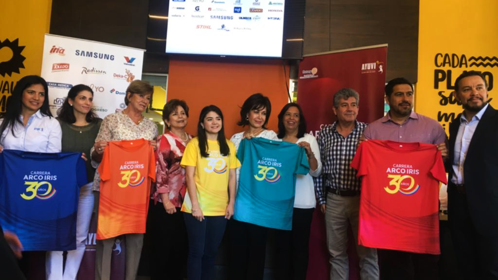 Apoya a niños con cáncer en la carrera Arco Iris que cumple 30 años