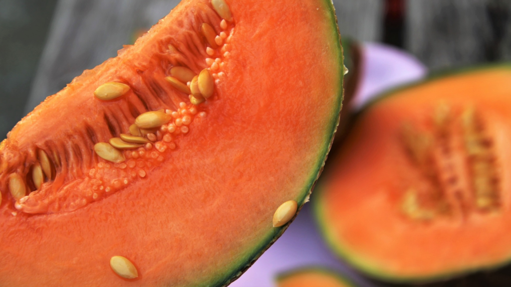 Agrégale el sabor tropical a tus días con estas frutas