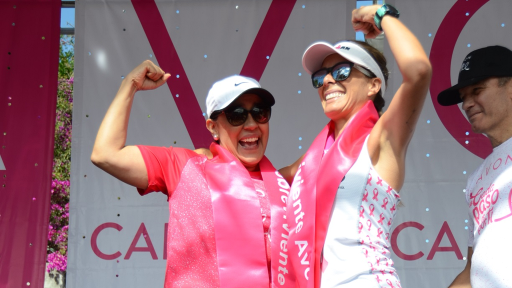 Avon cumple 20 años celebrando la vida