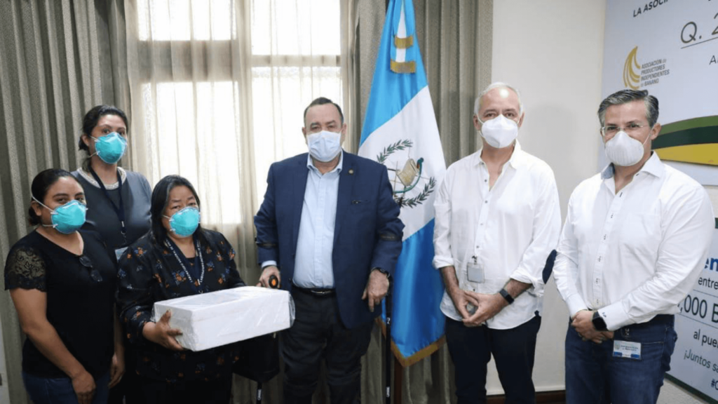 Fundesa realiza donación de pruebas para Covid-19