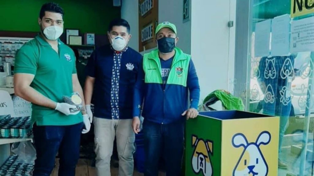 Arca de Noé lleva ayuda a albergue de mascotas