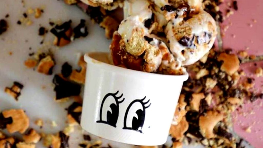Helados Adela apoya al Zoo la Aurora con mucho sabor