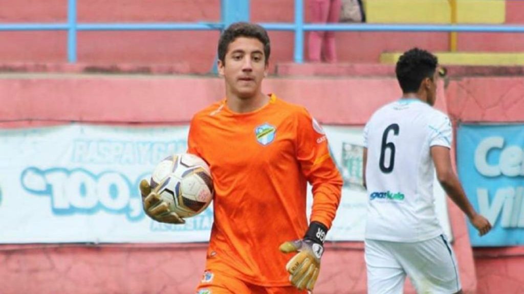 Mateo Gularte, el portero juvenil que jugara en el extranjero