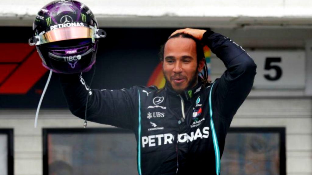 Hamilton gana en y se coloca líder del Mundial de F1