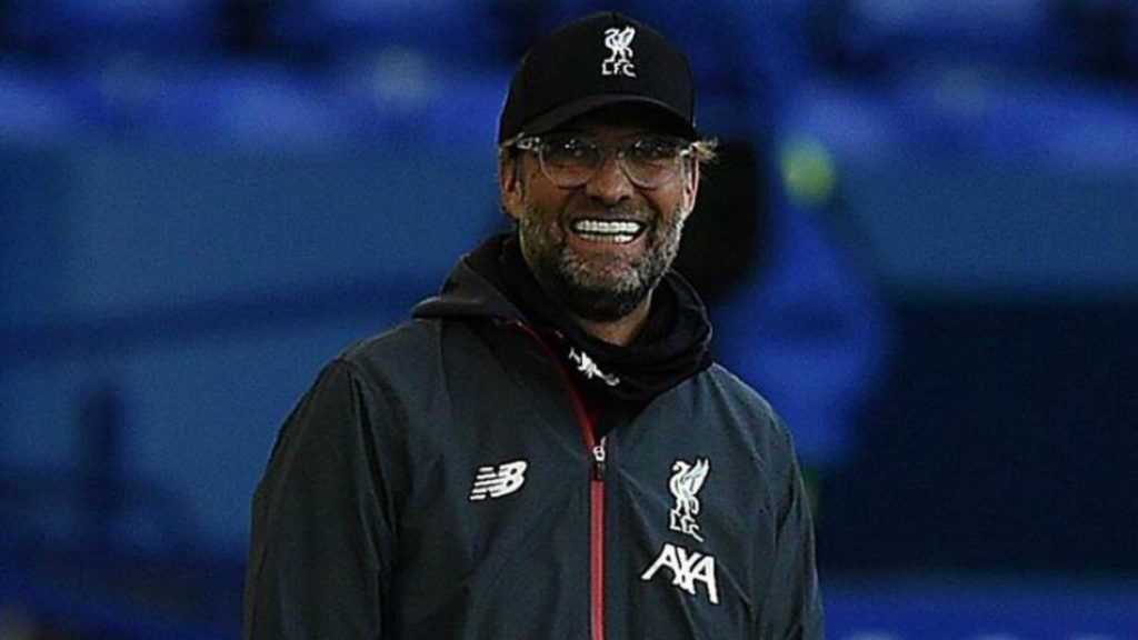 Jürgen Klopp demuestra su liderazgo y apoyo a su equipo