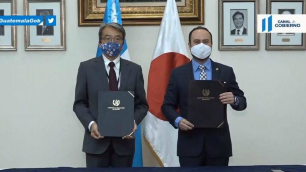 Gobierno de Japón realiza donación para equipar hospitales