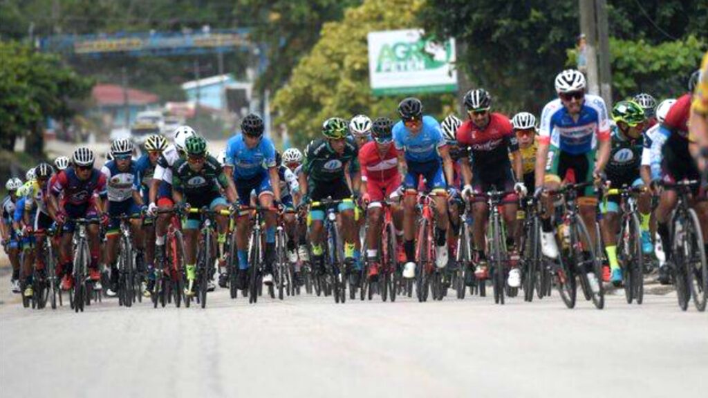 La edición 60 de la Vuelta Ciclística está en ruta