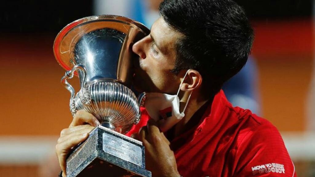 Djokovic logra su quinto Abierto de Italia