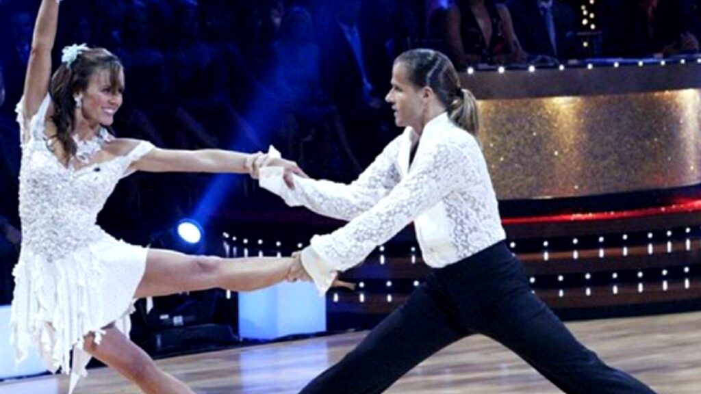 Vuelve "Dancing with the Stars" pese a cuarentena