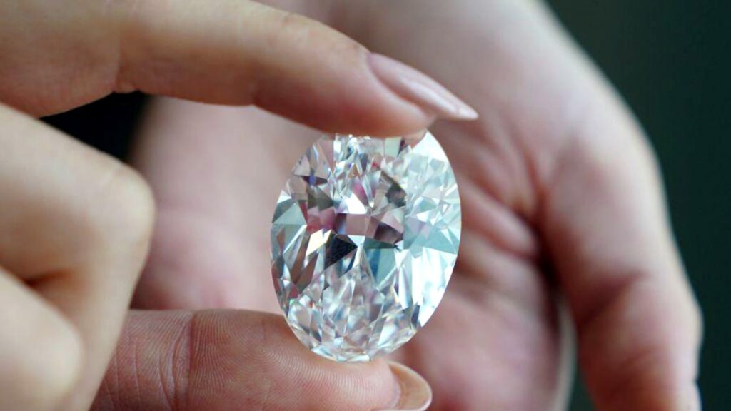 Diamante perfecto de 102 quilates será subastado