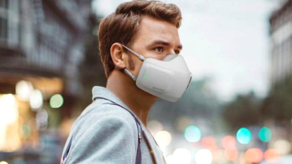 Mascarilla a pilas ayuda a combatir el COVID-19