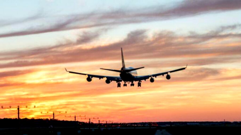 Reciclan jumbo de British Airways para set de filmación