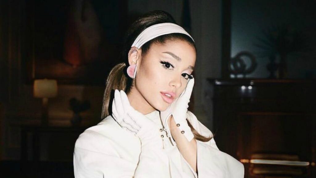 'Excuse me, I love you' de Ariana Grande llega a Netflix
