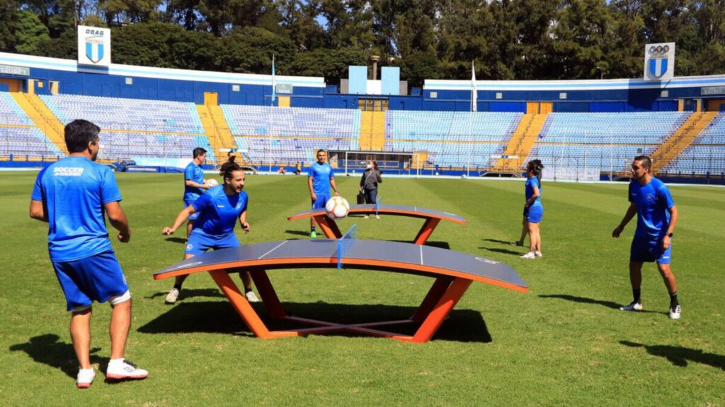 Teqball, la nueva opción deportiva en Guatemala