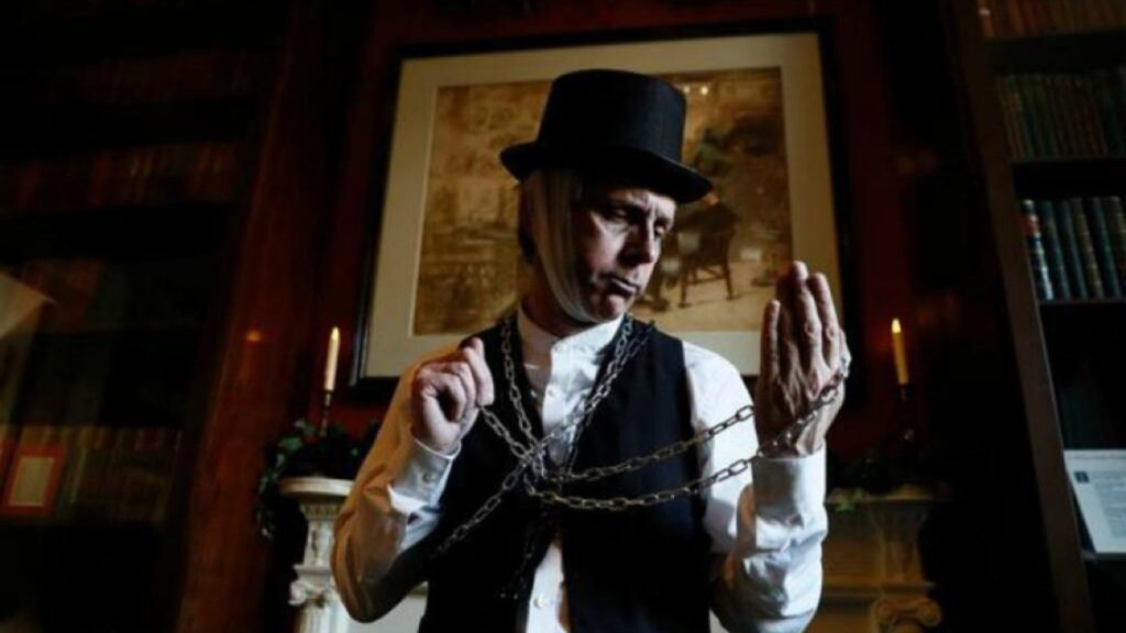 Estrenan "A Christmas Carol" para una audiencia reducida