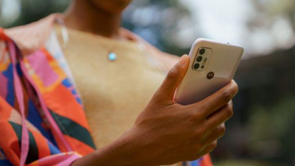 Moto g100 con Ready For y moto g30 llegan a Guatemala