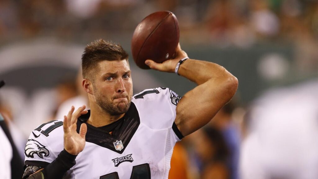 Tim Tebow regresa a la NFL con los Jaguars