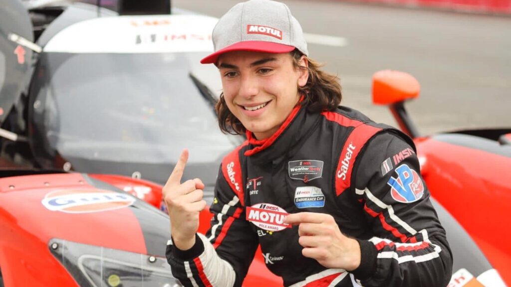 Mateo Llarena se viste de poleman en el Weathertech 240