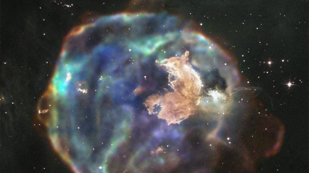 Colisión estelar crea una explosión de supernova