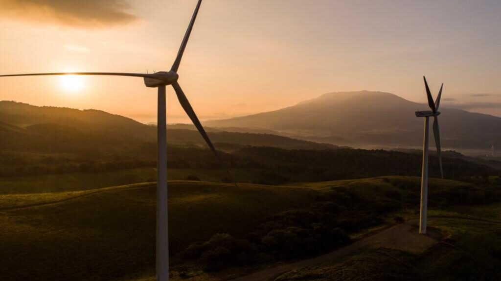 Corporación Multi Inversiones recibe reconocido premio