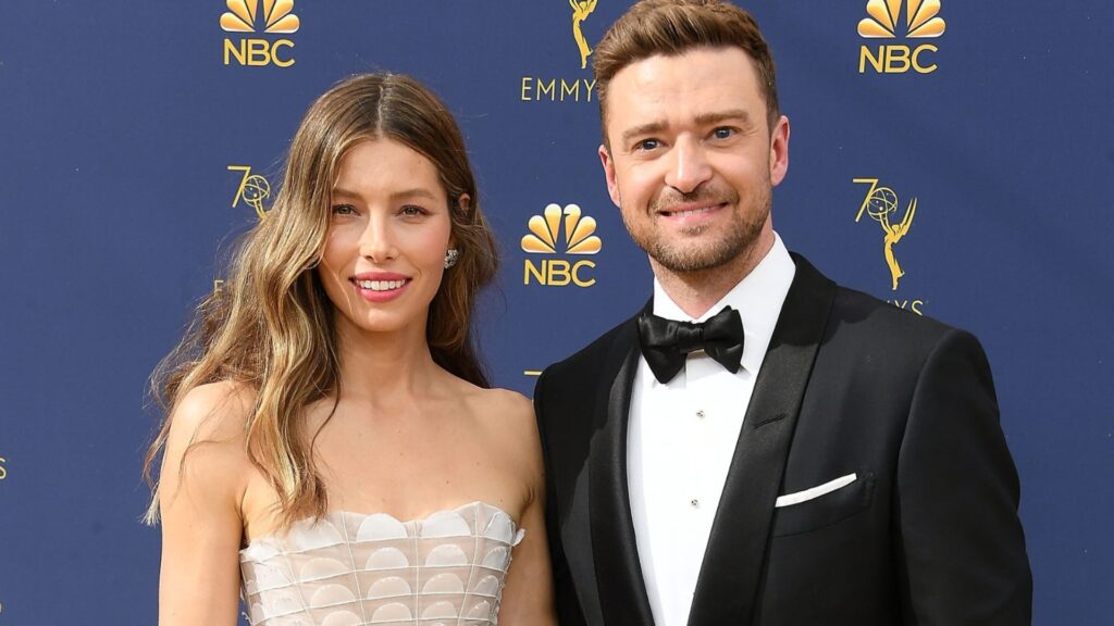 Jessica Biel y Justin Timberlake te invitan a cerrar en forma el 2020