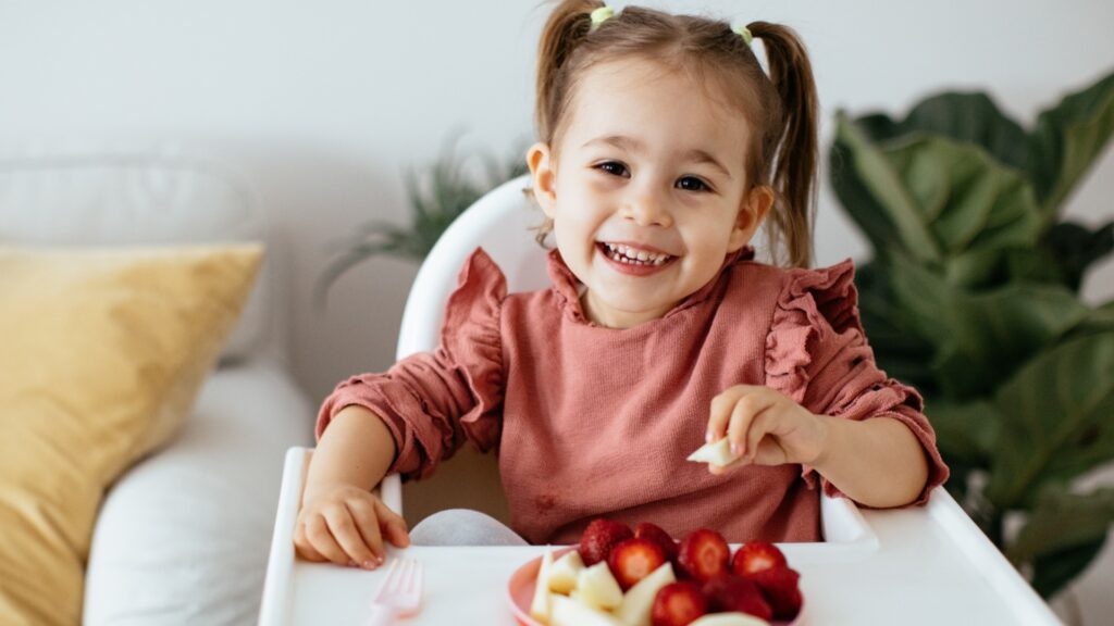 Conoce los beneficios de la alimentación complementaria para la salud de los niños