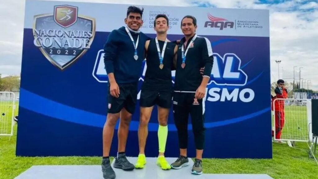 Higueros impone nuevo récord nacional en pértiga