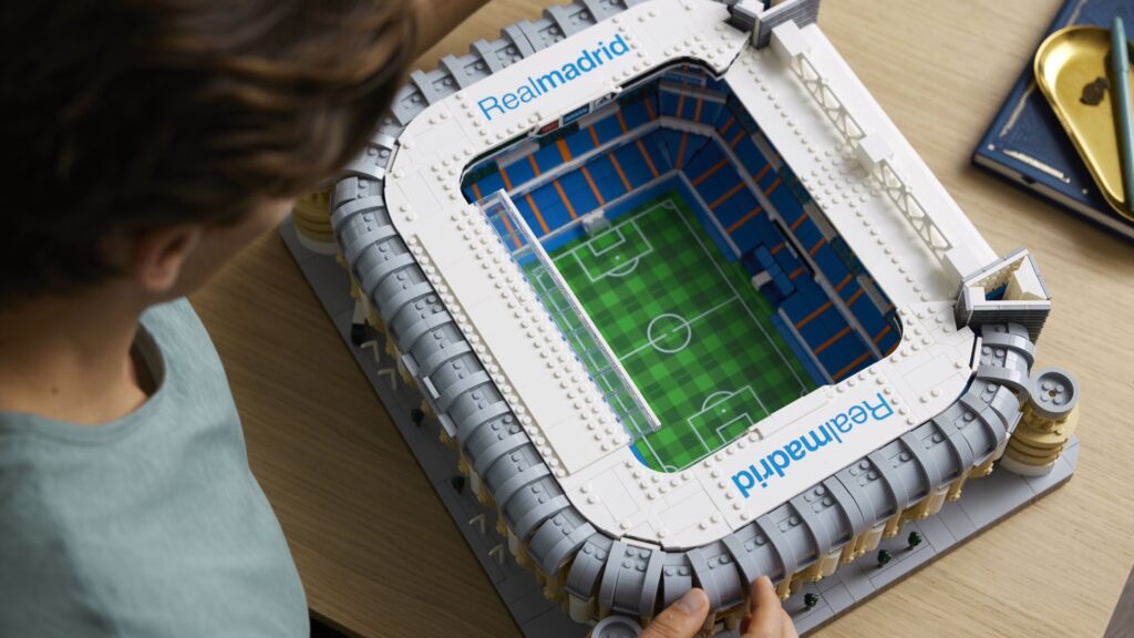 LEGO conmemora los 120 años de herencia del Real Madrid