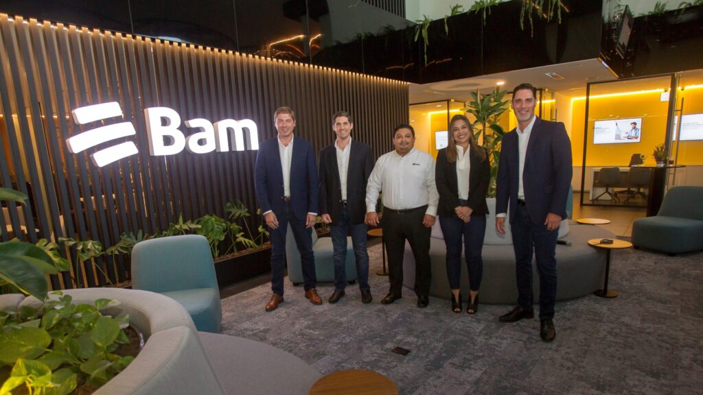Bam inaugura su renovada, innovadora y cercana Agencia Central