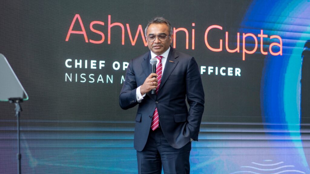 El Chief Operating Officer de Nissan a nivel mundial visita México