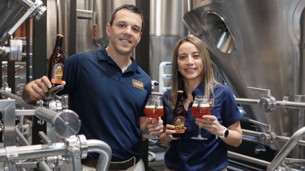 Dunkelweizen, el sabor bávaro ahora disponible en El Zapote Brewing Company