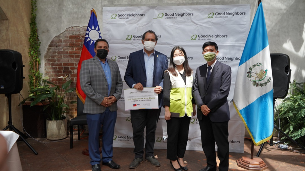 Good Neighbors Guatemala contribuye a combatir el hambre de personas afectadas por la pandemia