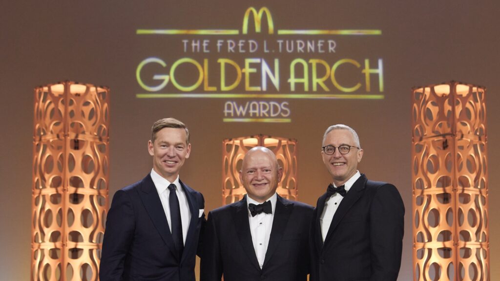 Presidente de McDonald’s Mesoamérica recibe Premio Fred L. Turner Golden Arch Awards