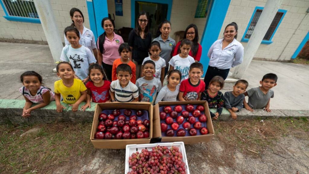 Corporación Multi Inversiones gana premio por su exitosa colocación en el mercado internacional de Bonos Verdes