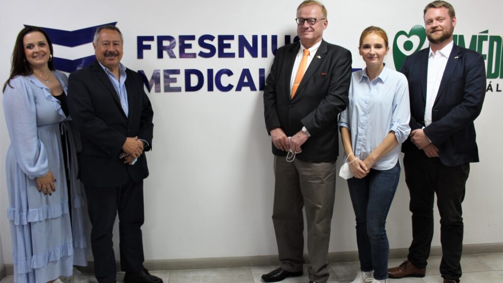 Autoridades y empresarios de Alemania y Guatemala visitan instalaciones de FME en Mixco