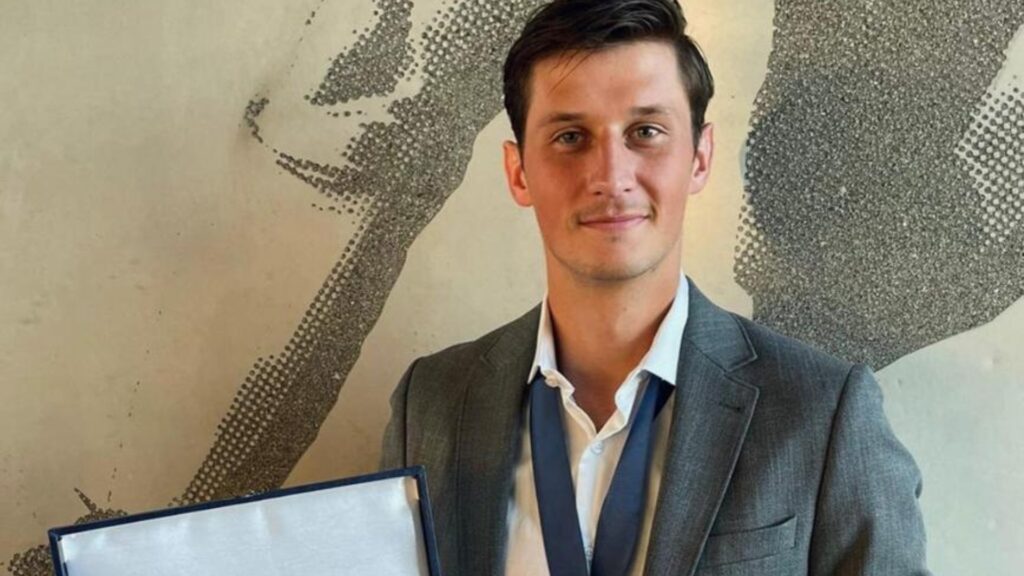 Nicholas Hagen recibe el Galardón Guatemaltecos Ilustres