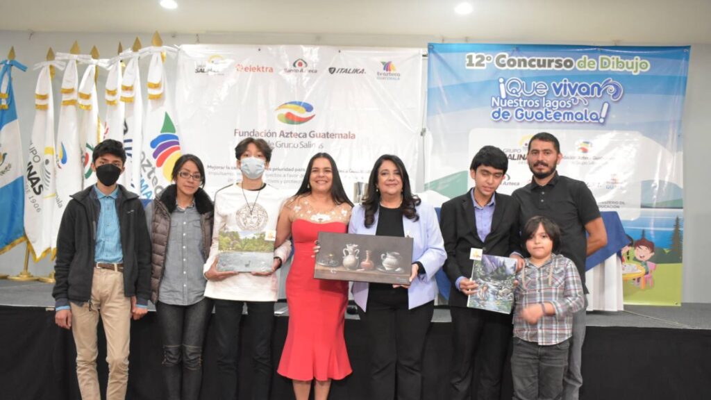 El talento de niños y jóvenes es premiado en el Concurso “Que Vivan Nuestros Lagos de Guatemala”