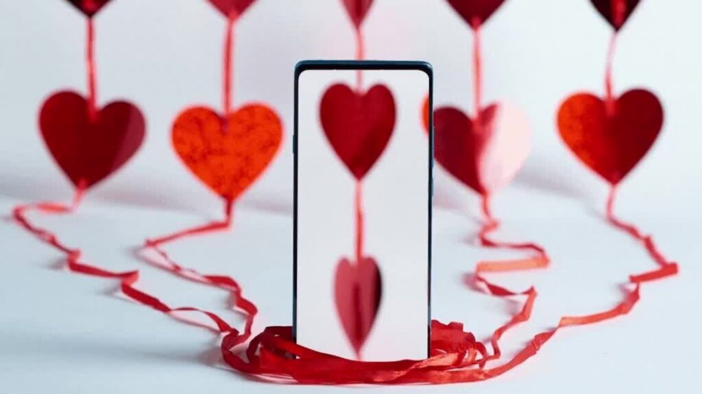 Celebra el “Día del Amor y la Amistad” en compañia de TCL 