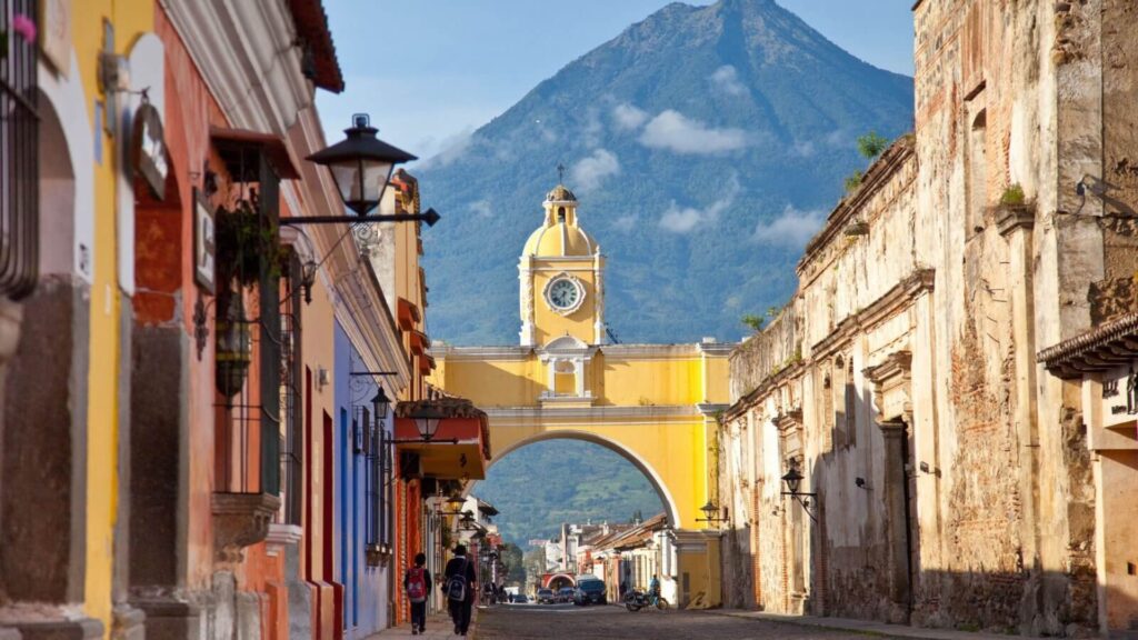 Prepárate y conoce los mejores destinos para viajar en carro en esta semana santa