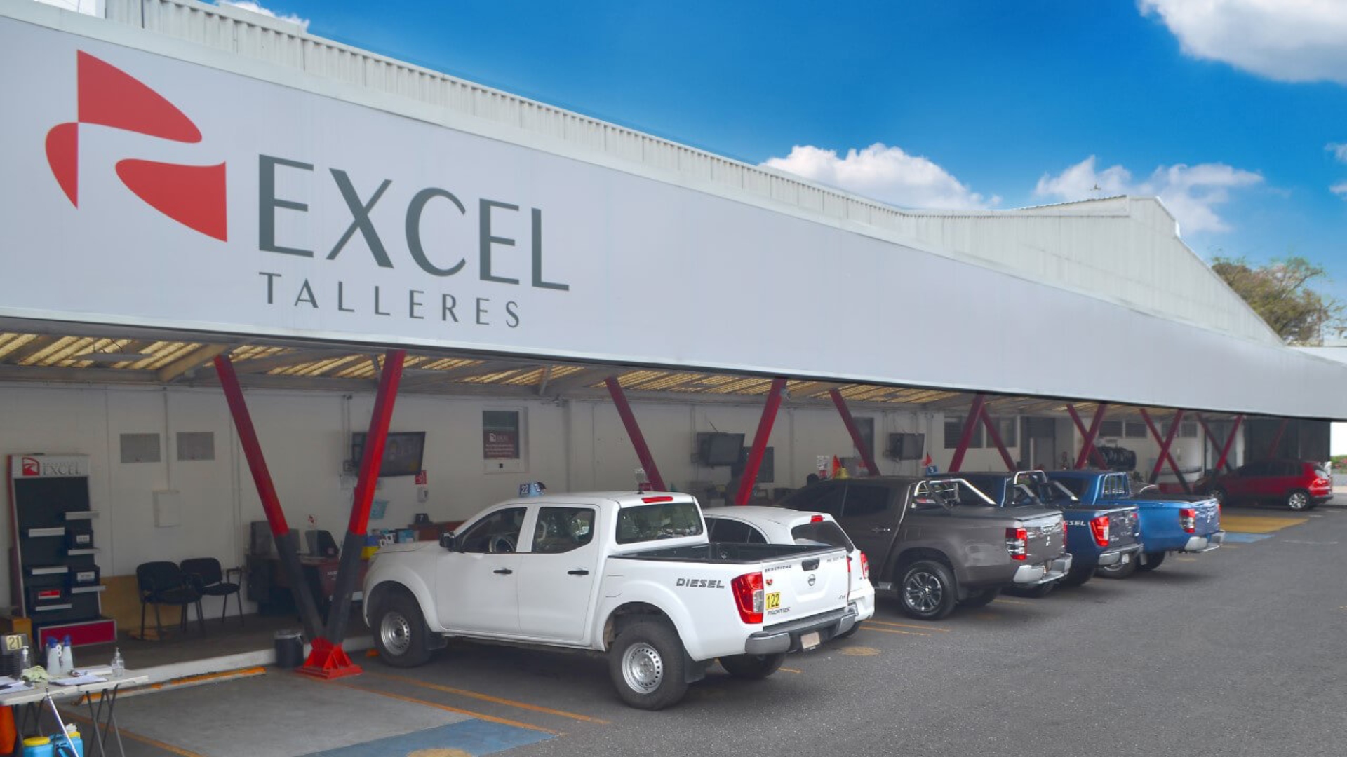 Excel te aconseja a revisar tu auto antes de salir de viaje - Soy Positivo