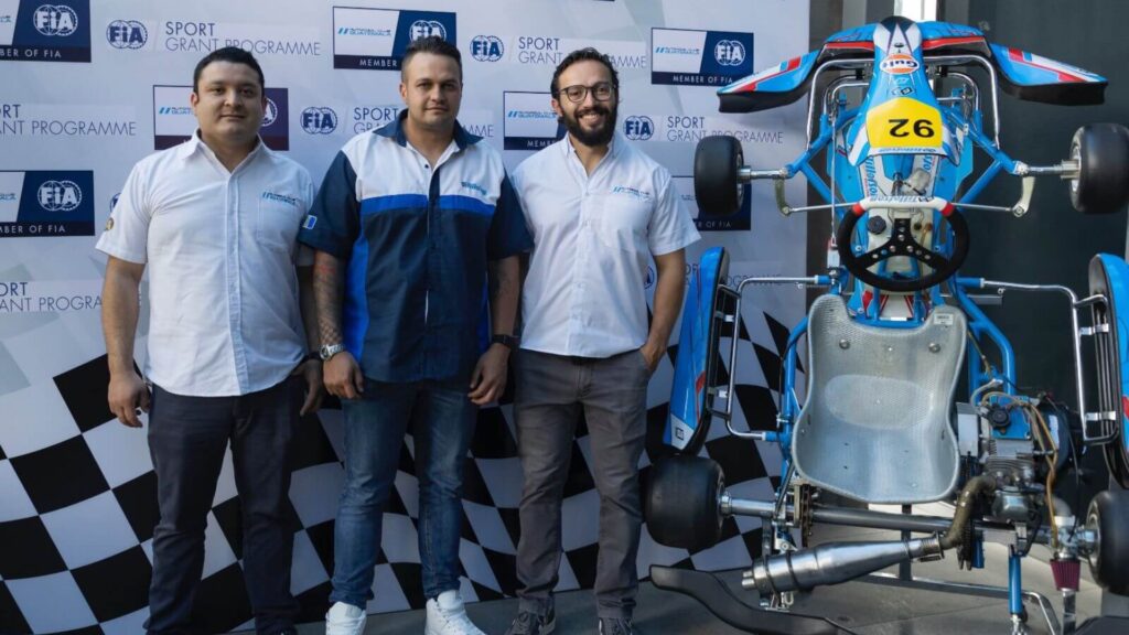 Pilotos e-racing podrán competir en el Autódromo Los Volcanes