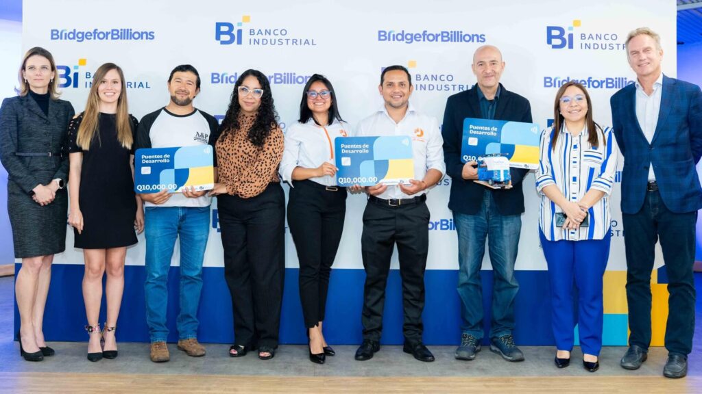 Puentes de Desarrollo BI, tiene el objetivo de apoyar a la creación de negocios sostenibles