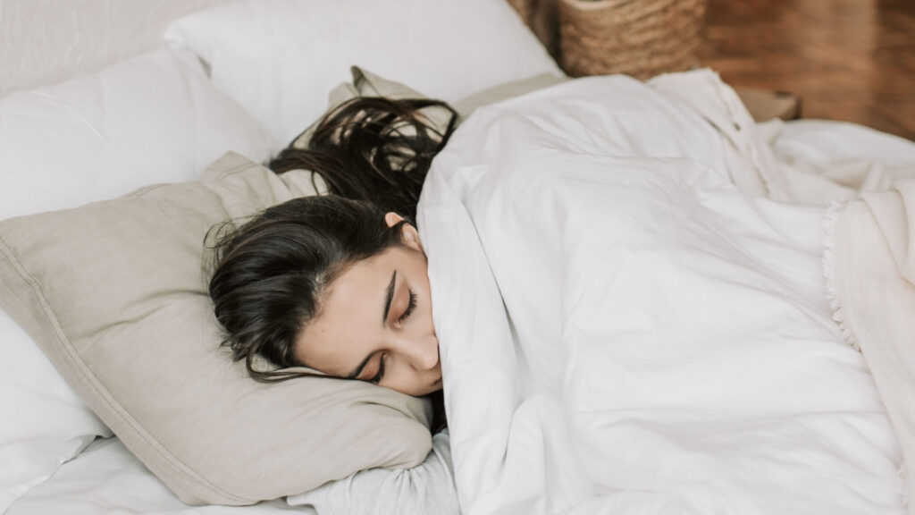 Hábitos que necesitas empezar para dormir mejor