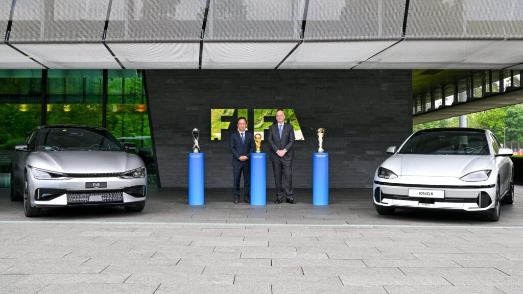 Kia renueva sus alianzas con la FIFA hasta el 2030