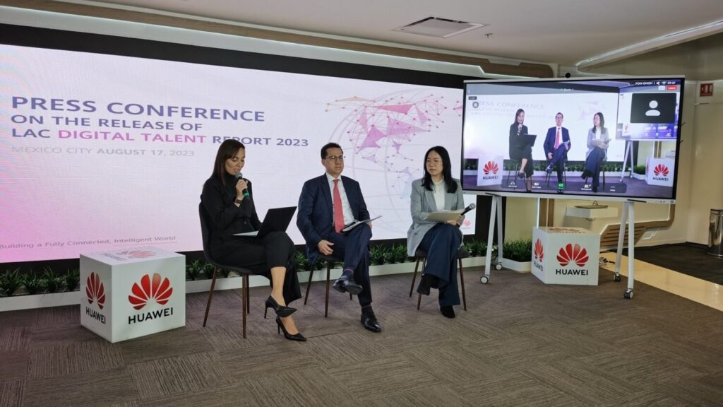 Huawei celebra 10 años del programa de talento digital Semillas para el Futuro